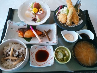 千葉 グレンオークス 昼飯 彩り御膳