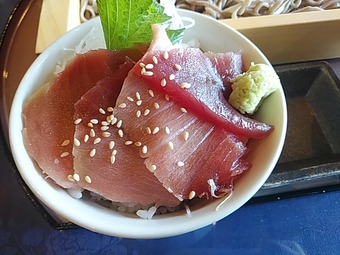 オークヒルズカントリークラブ 千葉 昼飯 鉄火丼