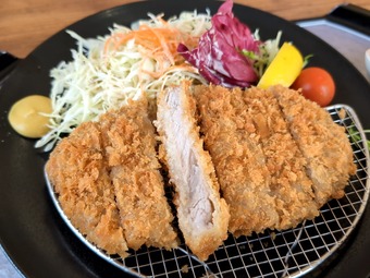 ランチロースカツ膳 千葉 ラ・ヴィスタゴルフリゾート ラビスタ
