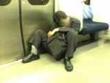 黒石さん 泥酔 終電