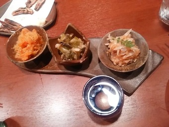 新橋 屯 たむろ 酒肴盛り合わせ