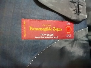 Zegna ゼニア スーツ 赤ラベル タグ