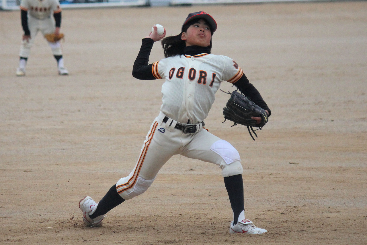 第34回山口市野球スポーツ少年団軟式野球大会 初日 Jobin33375の日記