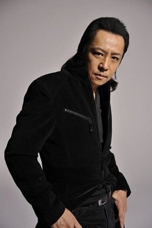 人気ドラマへの出演で注目が集まる世良公則 デビュー35周年の12年秋 35周年記念カバーアルバムとベストアルバムを2枚同時にリリース Joe S Rock N Roll Life