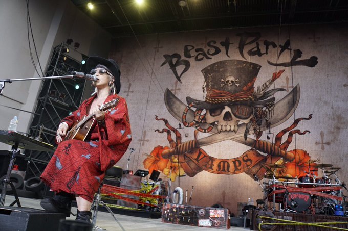 Vamps Vamps Live 17 Beast Party 沖縄2日目set List Joe S Rock N Roll Life