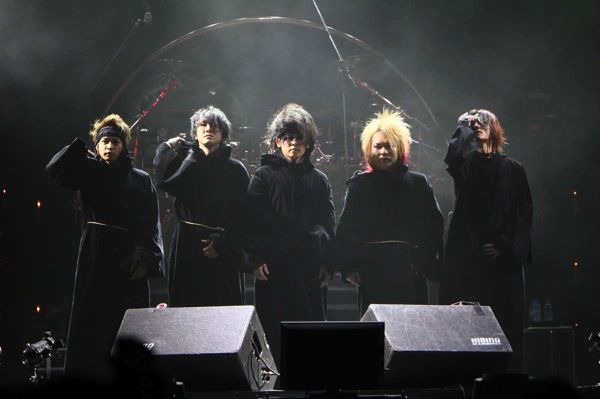 LUNACY『黒服限定GIG ～the Holy Night～』東京SET LIST : joe's Rock
