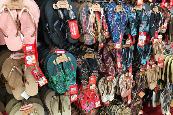 Teva 歩きやすい オシャレサンダル 7