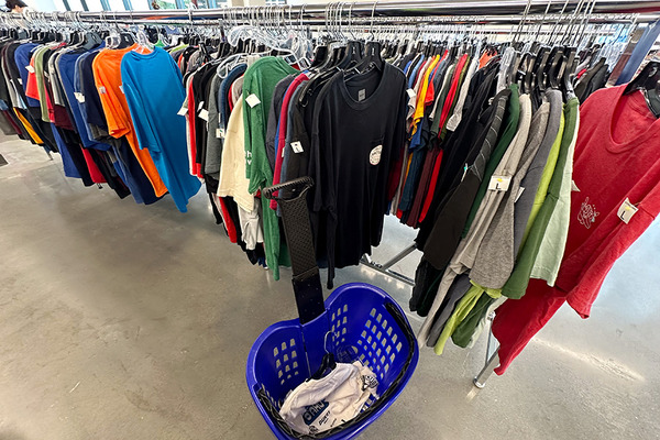 kaimuki goodwill hawaii 4