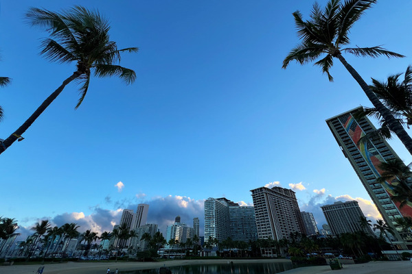 イリカイの朝 8