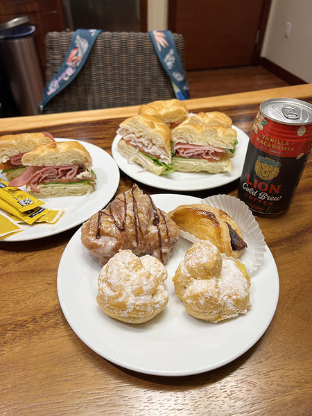 お夜食はココパフとサンドウィッチ 2