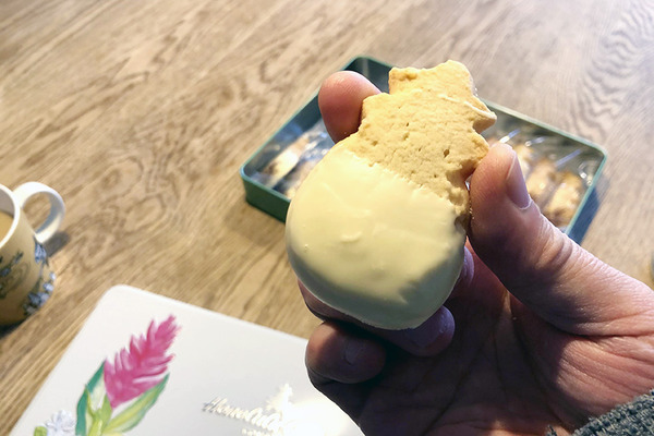 10ヶ月ぶりホノルルクッキーをいただきます 3