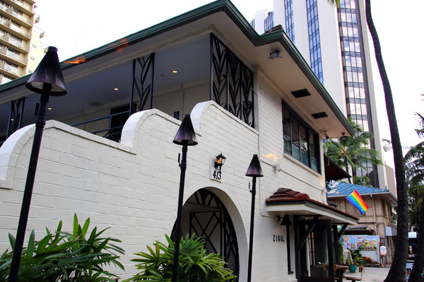 アロハテーブルのゼットンが新しいフレンチをオープン