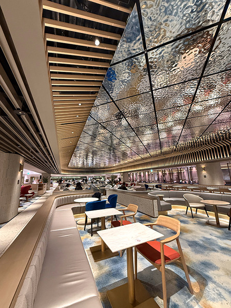 KIX Lounge Kansai 02