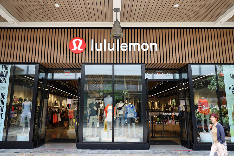 22gwハワイ旅 アラモアナセンターのルルレモンでタケルのお土産を買う 一日 一ハワイ ハワイブログ