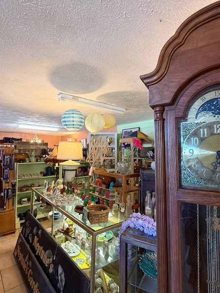 ホノカアのビンテージショップ 4