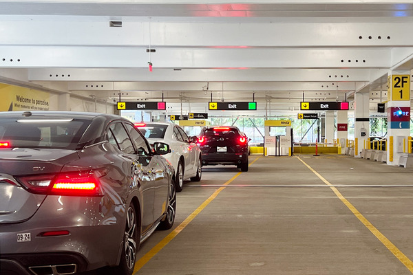 Hertzでレンタカーを簡単に借ります 6