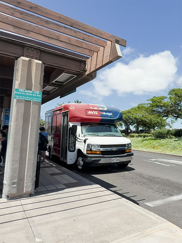 ハワイ島でレンタカーを借りました。我が家は毎回Hertz Rent a Carなの