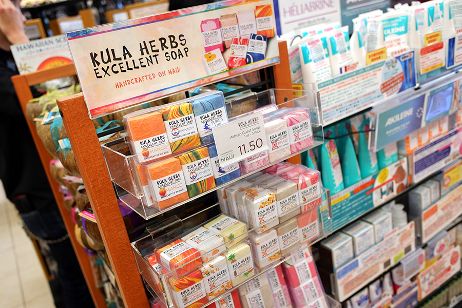 2020.3ハワイ旅 - ワイキキサンセットから一番近い ABCストア35号店