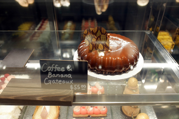 ハレクラニベーカリーの美味しいパンとケーキを全部見せます 13