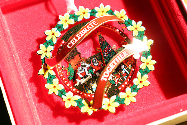 2020honolulucitylightsx'masornament 3
