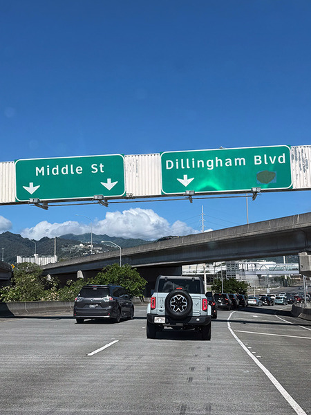 ハーツレンタカーでワイキキへ 5