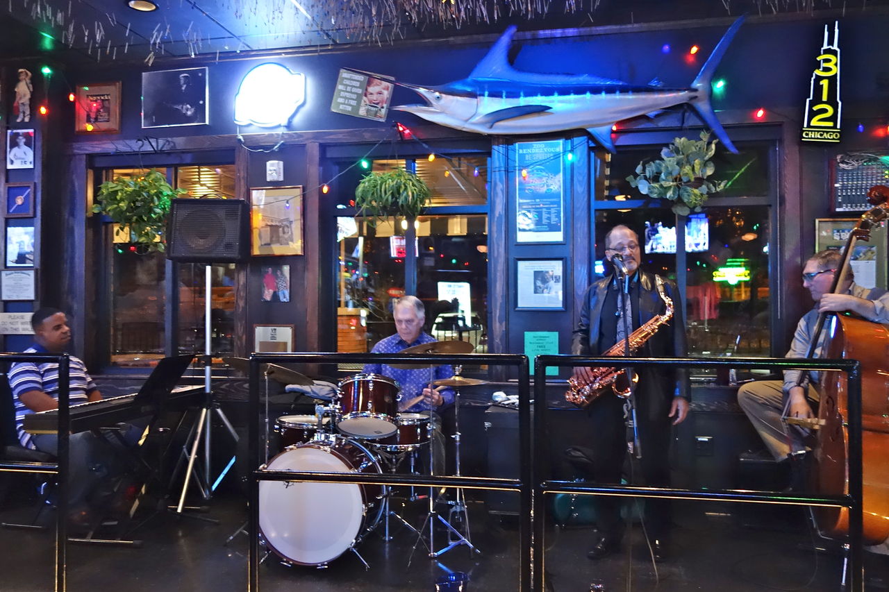 ご近所ジャズライブは世界的レベル Brian Breeze Cayolle Quartet Jazz Twins