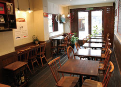 Cantine Au Disco カンティーヌ オー ディスコ グッと来るお店 開拓時代 フードビジネス業界の求人情報誌 グルメキャリー