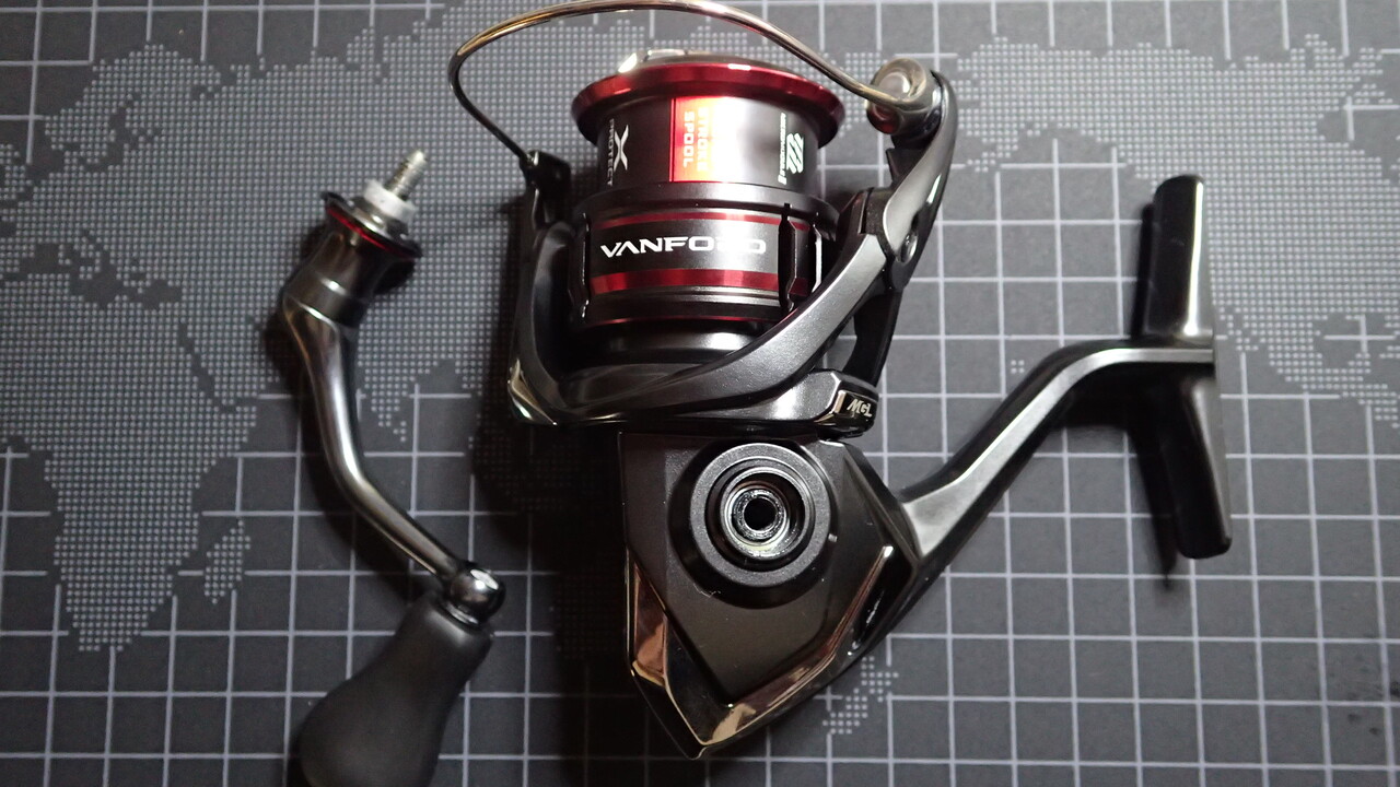 シマノ 20ヴァンフォードC2500SHG ベアリング追加美品 リールスタンド