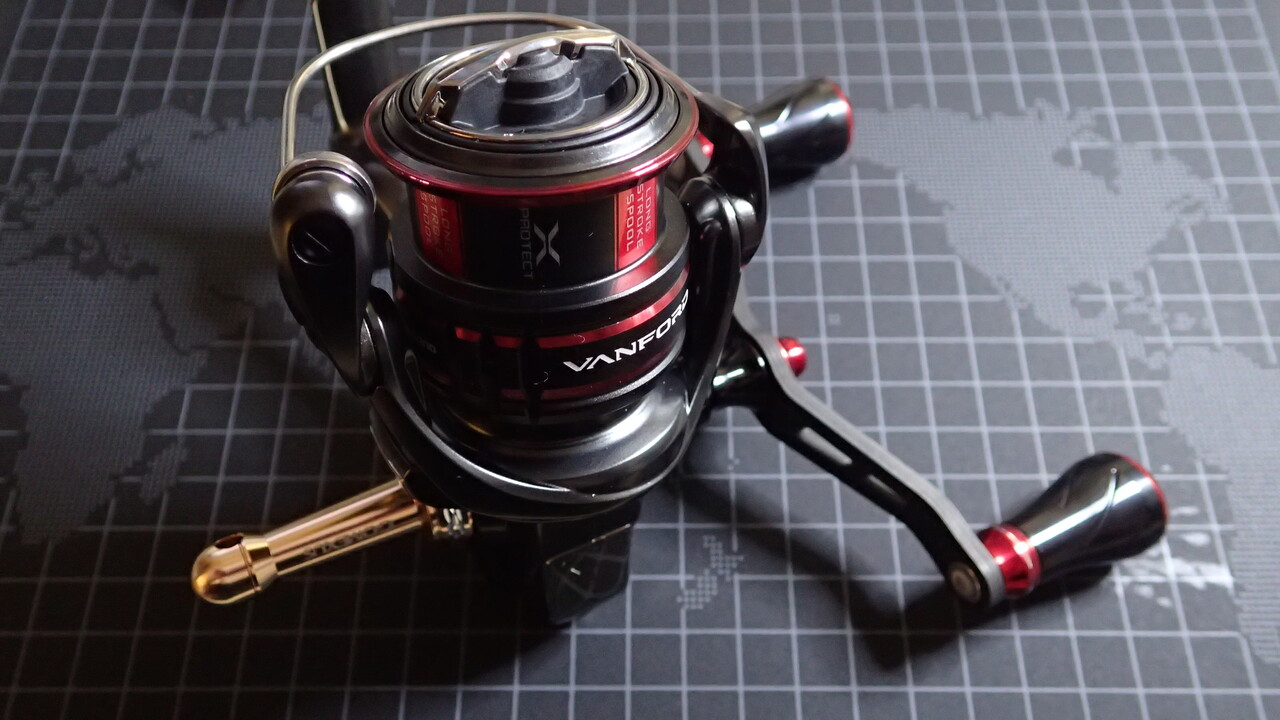 シマノ 20ヴァンフォードC2500SHG ベアリング追加美品 リールスタンド付 ☆O様・シマノ・20ヴァンフォード2500SHG☆ ベアリング追加