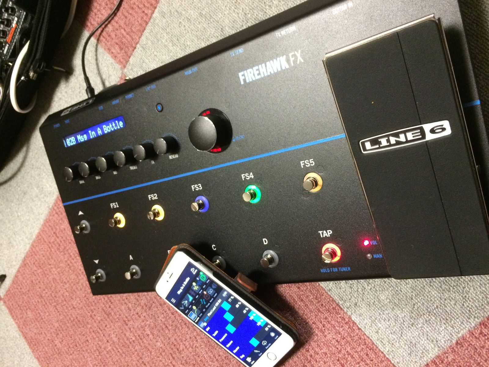 LINE6 ( ライン6 ) Firehawk FX : ジョニー・ギターウクレレ教室 LINE6 ( ライン6 ) Firehawk FX : ジョニー・ギターウクレレ教室