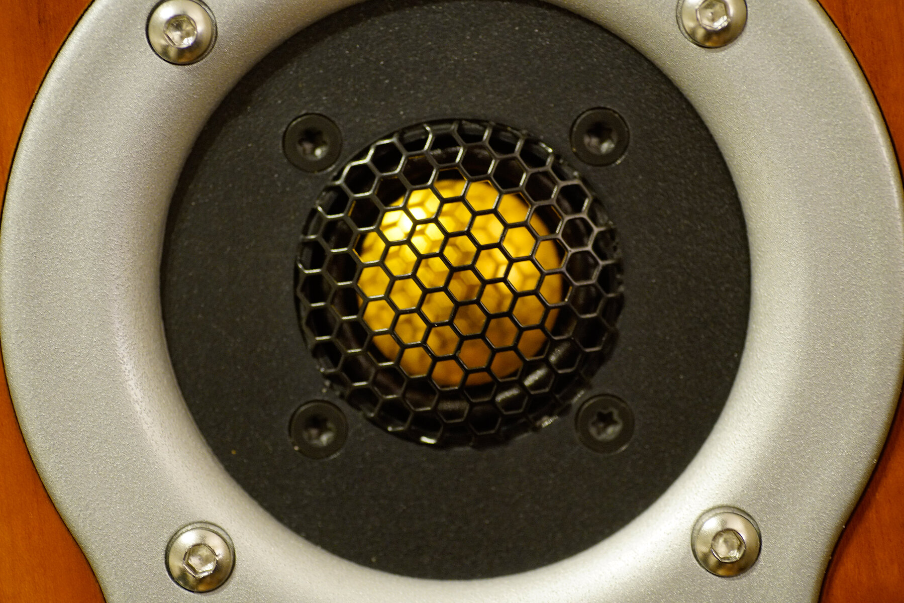 Monitor Audio Gold Signature 10 : On Age Audio