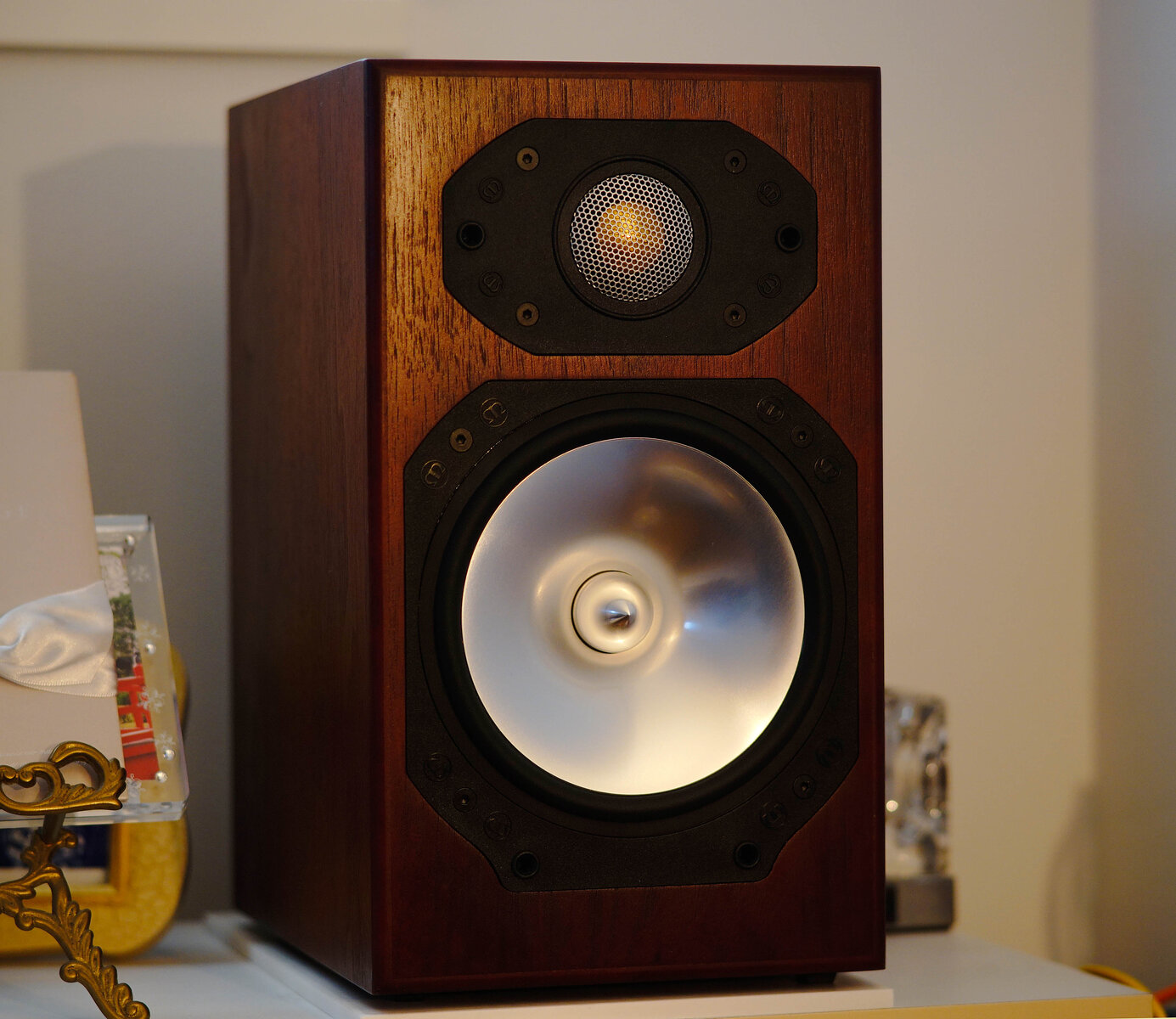 Monitor Audio Silver Studio1 : On Age Audio Monitor Audio Silver Studio1 : On Age Audio