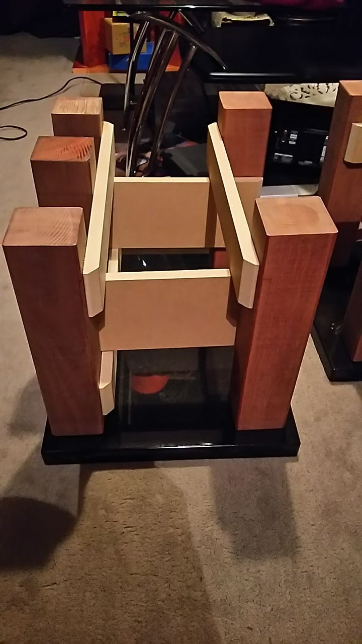 木製スピーカースタンド一対 LS-1800 3点支持式スピーカースタンド : On Age Audio