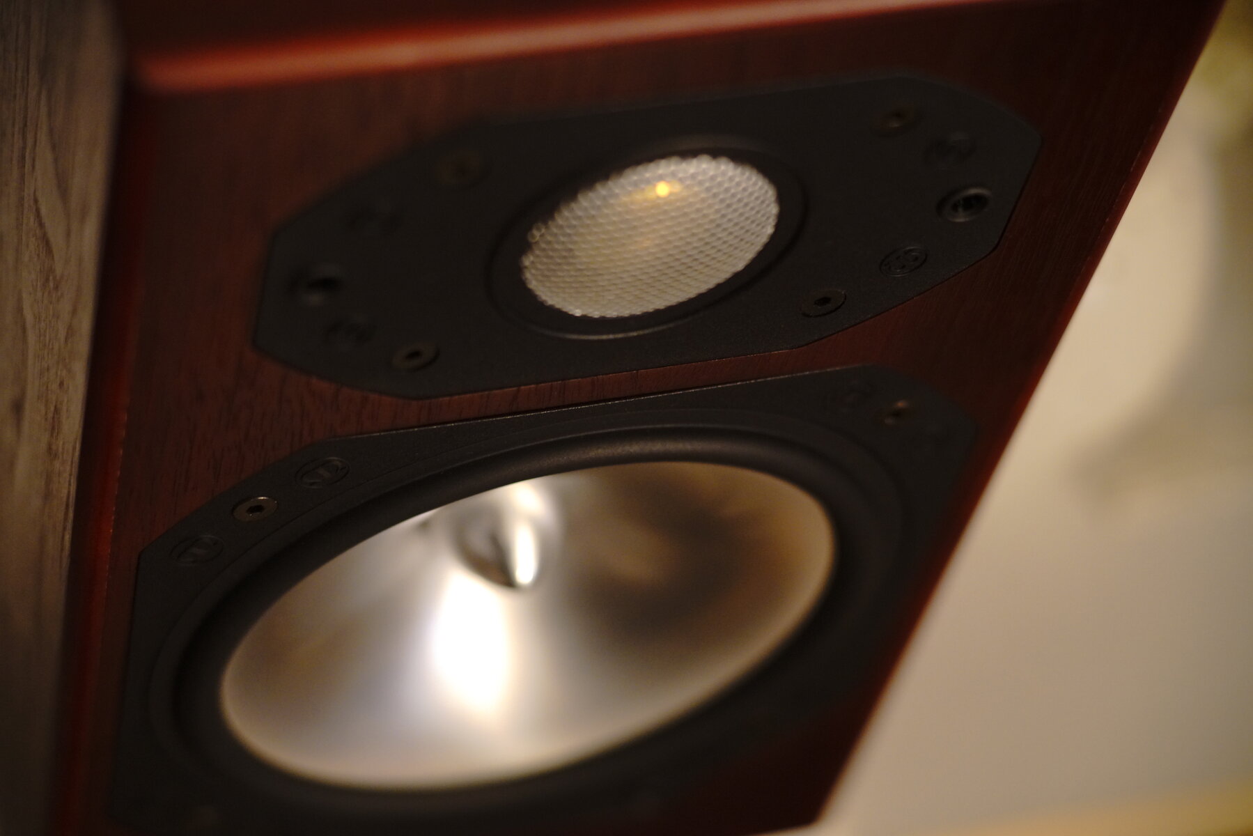 Monitor Audio Silver Studio1 : On Age Audio Monitor Audio Silver Studio1 : On Age Audio