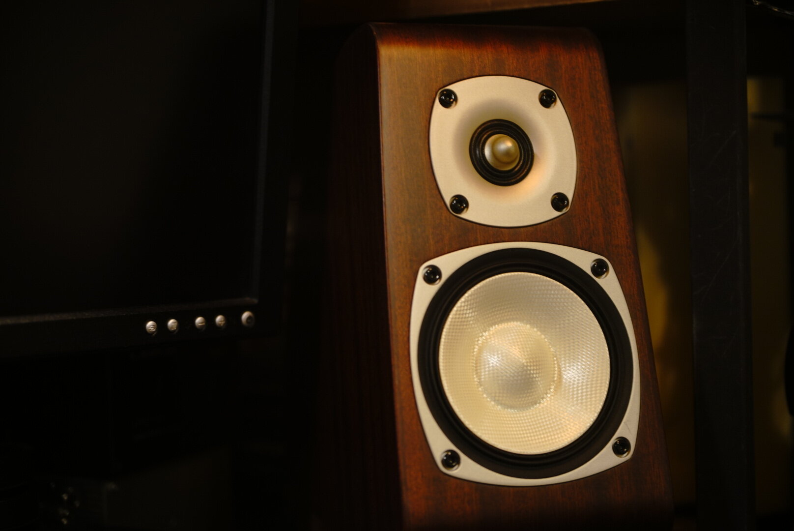 Onkyo D-TK10 名器招聘 : On Age Audio Onkyo D-TK10 名器招聘 : On Age Audio