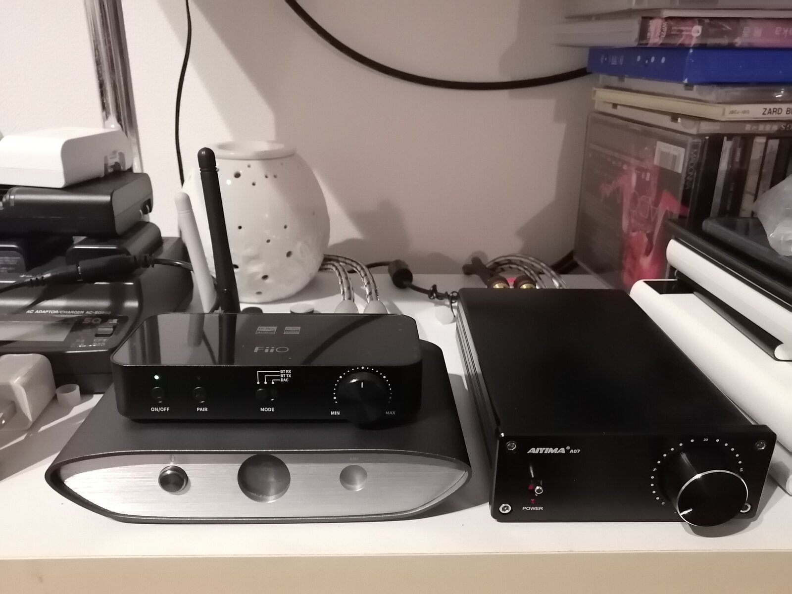 実物実物FIIO IFi Audio ZEN DAC ONKYO (ケース付き) ポータブル