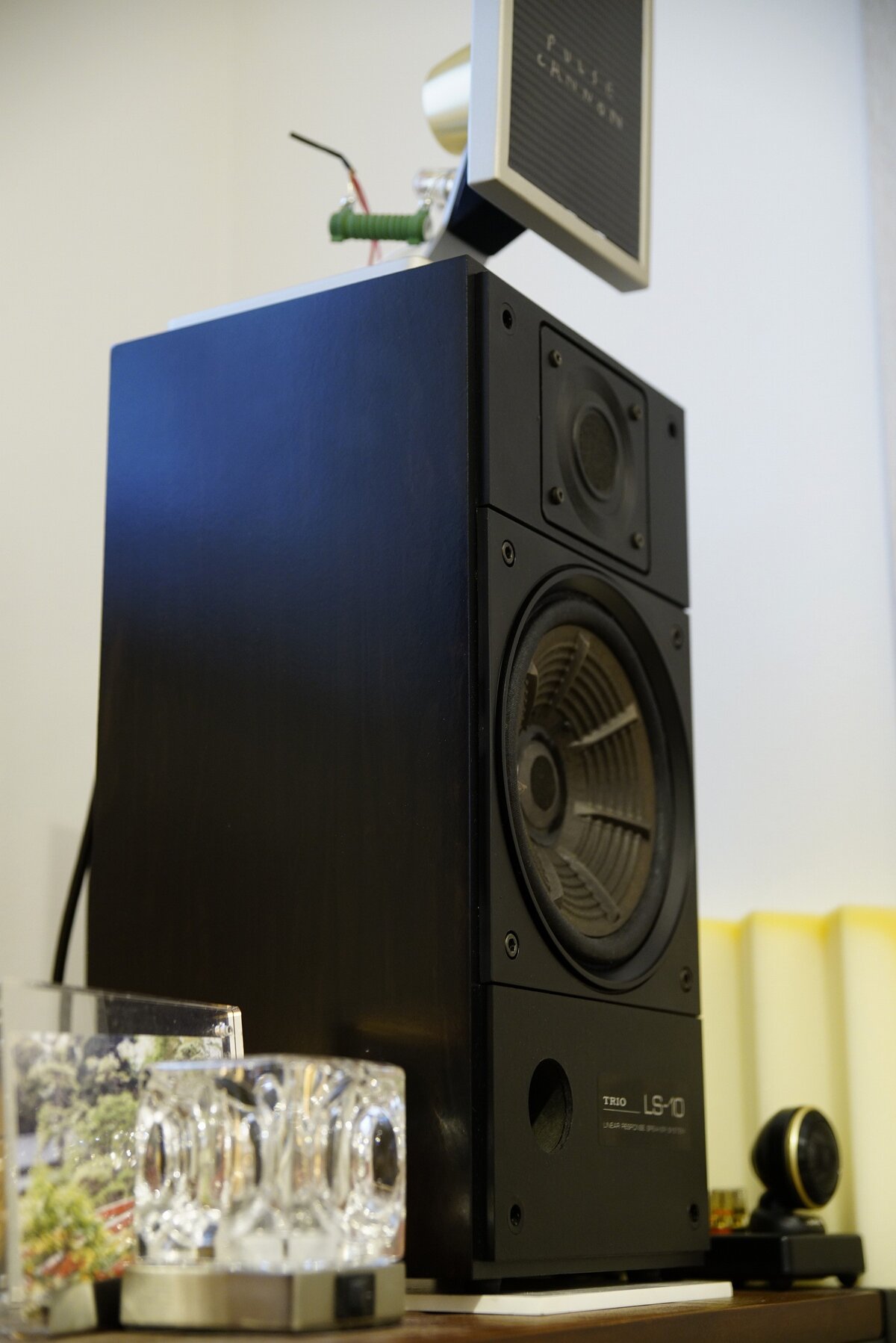 TRIO LS-10 : On Age Audio