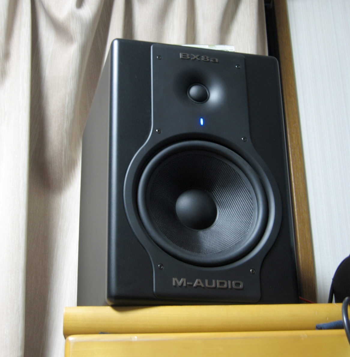 Studiophile BX8a Deluxe : On Age Audio Studiophile BX8a Deluxe : On Age Audio