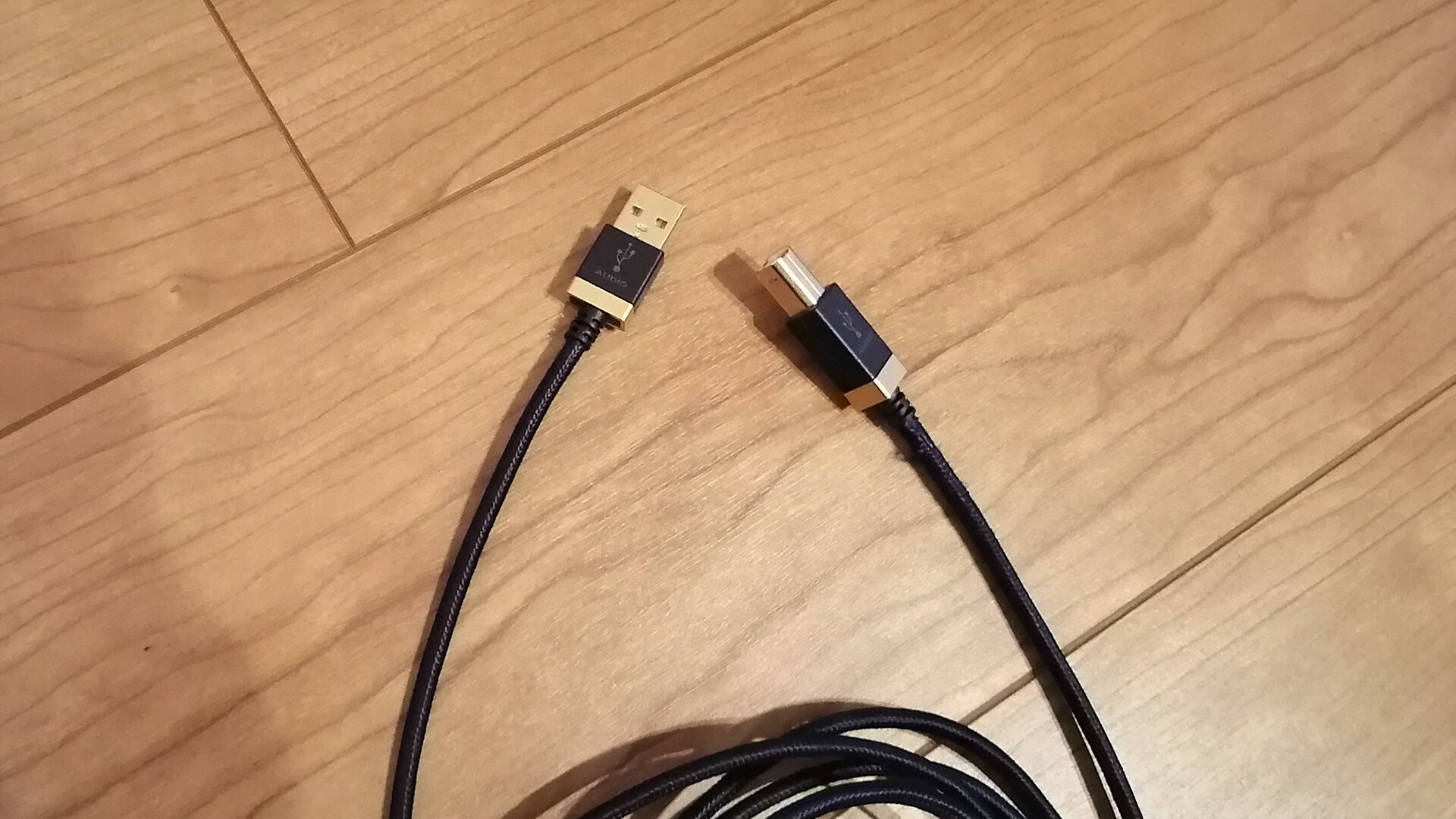 USBケーブル比較試聴 : On Age Audio