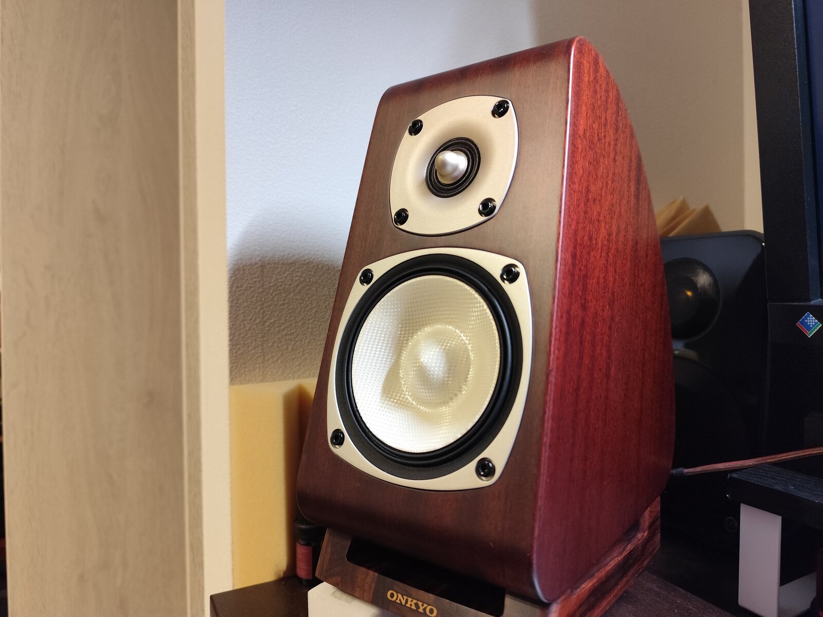 Onkyo D-TK10 名器招聘 : On Age Audio Onkyo D-TK10 名器招聘 : On Age Audio
