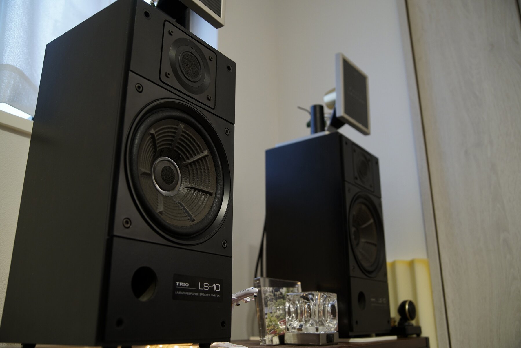 TRIO LS-10 : On Age Audio