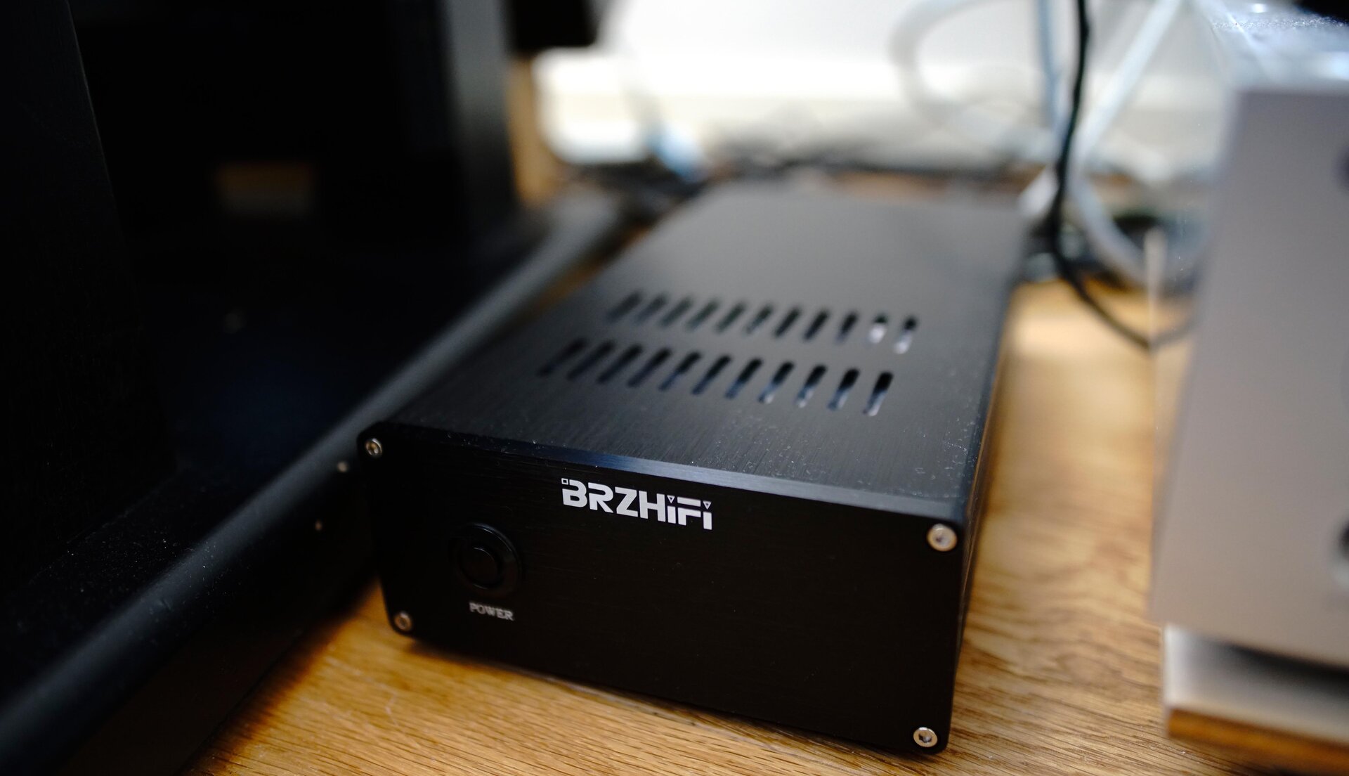 iFi Audio ZEN STREAM : On Age Audio