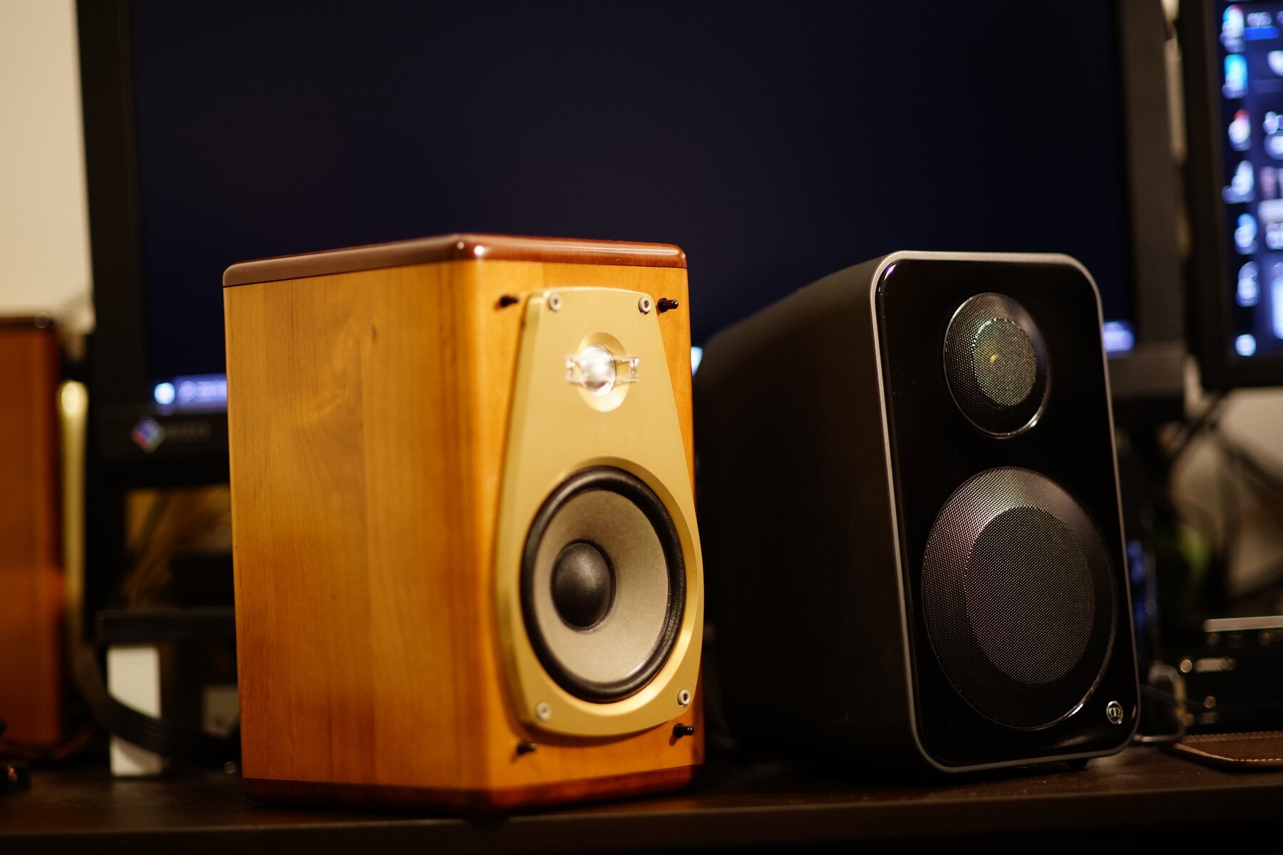 Monitor Audio Vector V10 : On Age Audio Monitor Audio Vector V10 : On Age Audio