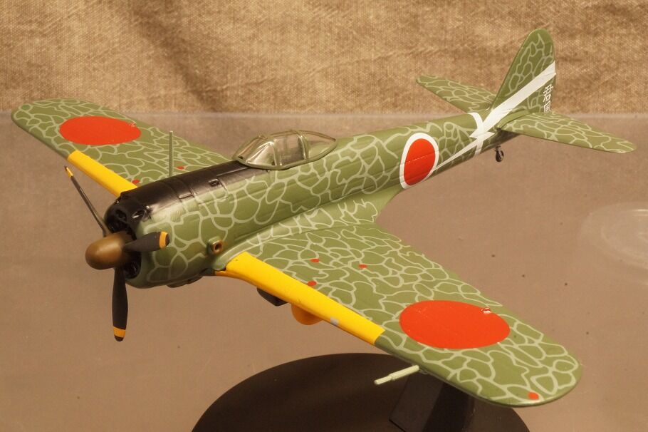 日本陸軍 中島 一式戦闘機 隼 Ki 43 穴吹智機 ジョニーモデルのyoutube模型動画