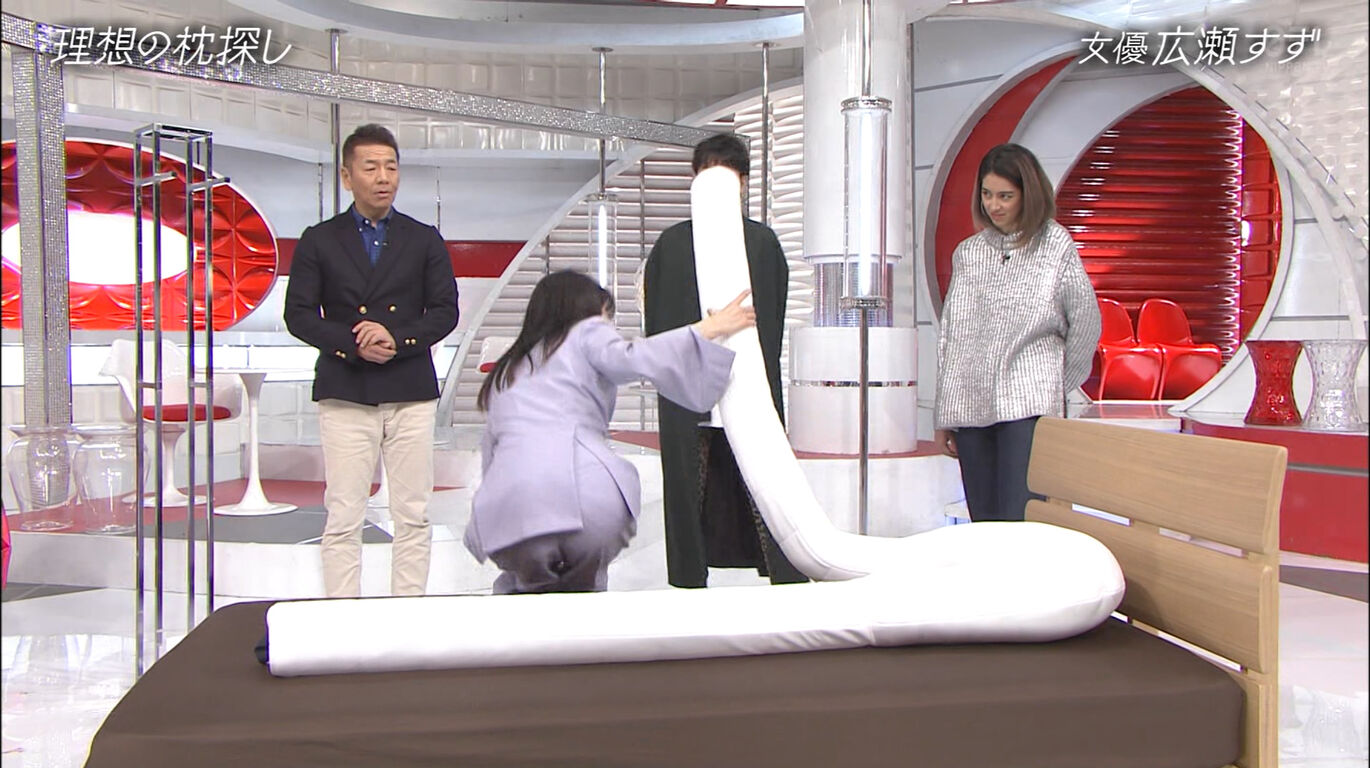 広瀬すず 尻 女優【広瀬すず】サン、パジャマのお尻と背中に透けるブラジャーの線 : 今日のパトロール日誌