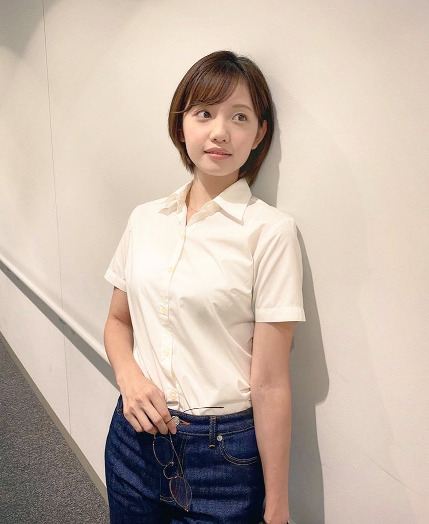 巨乳 膨らみ アナウンサー 