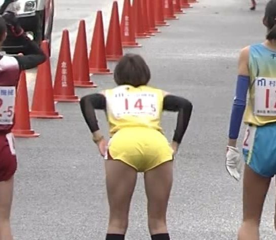 女子マラソン　盗撮パンチラ 