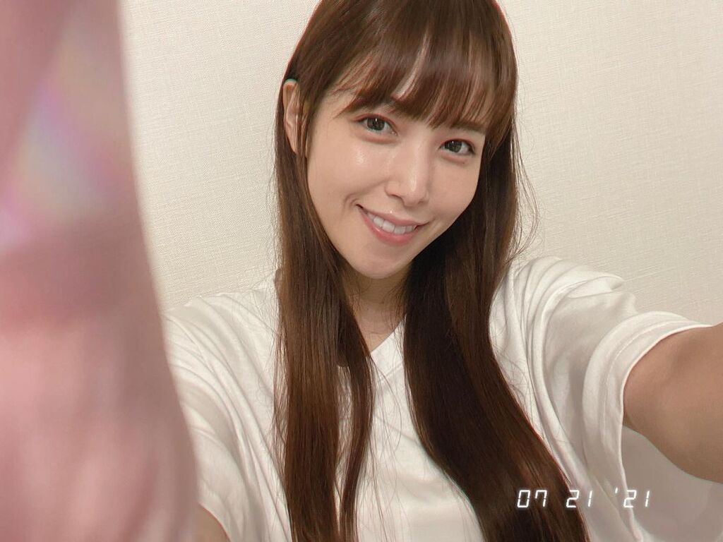 女子アナ　谷間 女子アナ【鷲見玲奈】さん、谷間おっぱい暴れ乳！ついに写真集が発売 : 今日のパトロール日誌