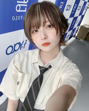 035