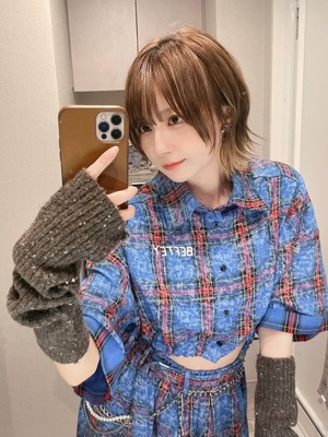 023